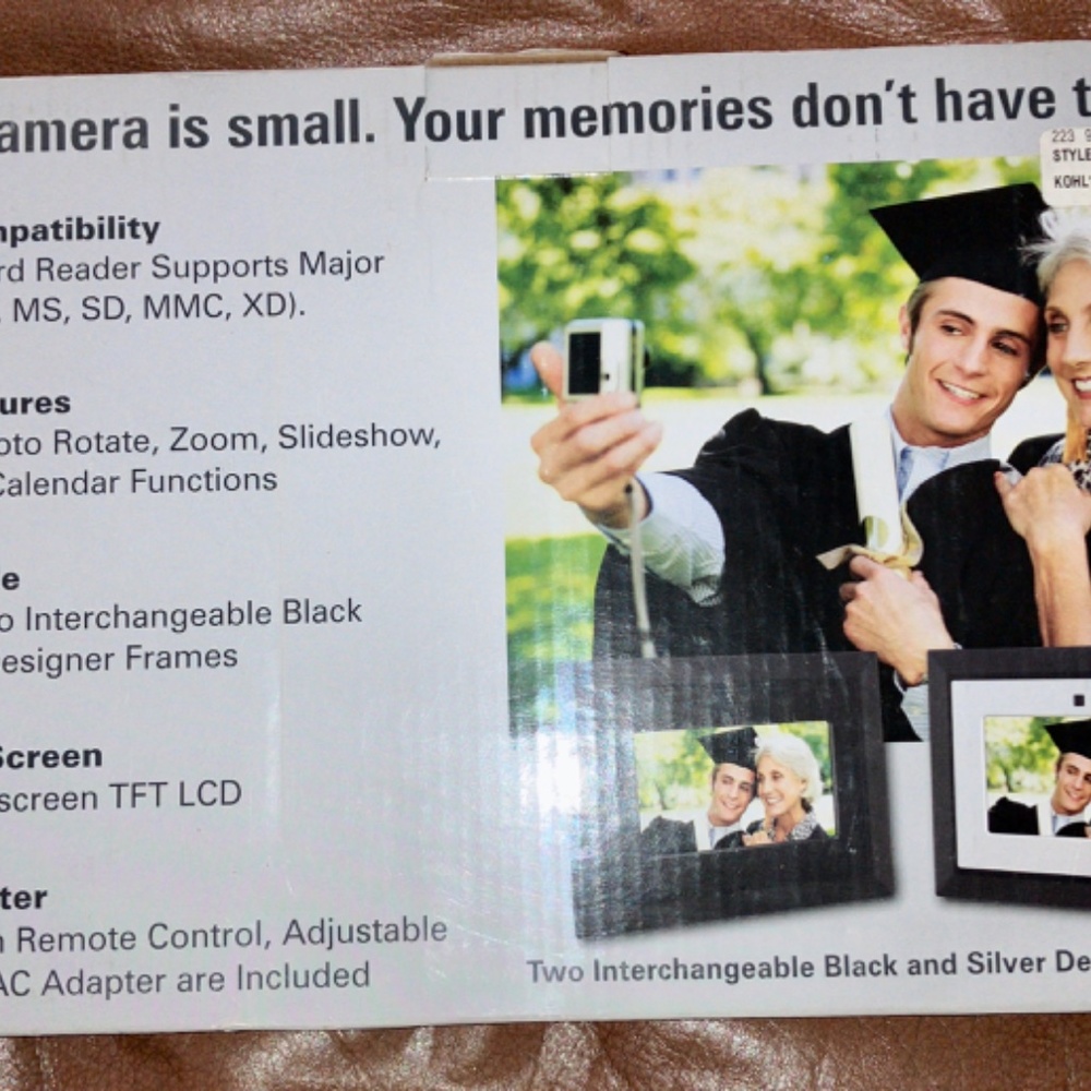 Digital Photo Frame - Picture 2 of 4